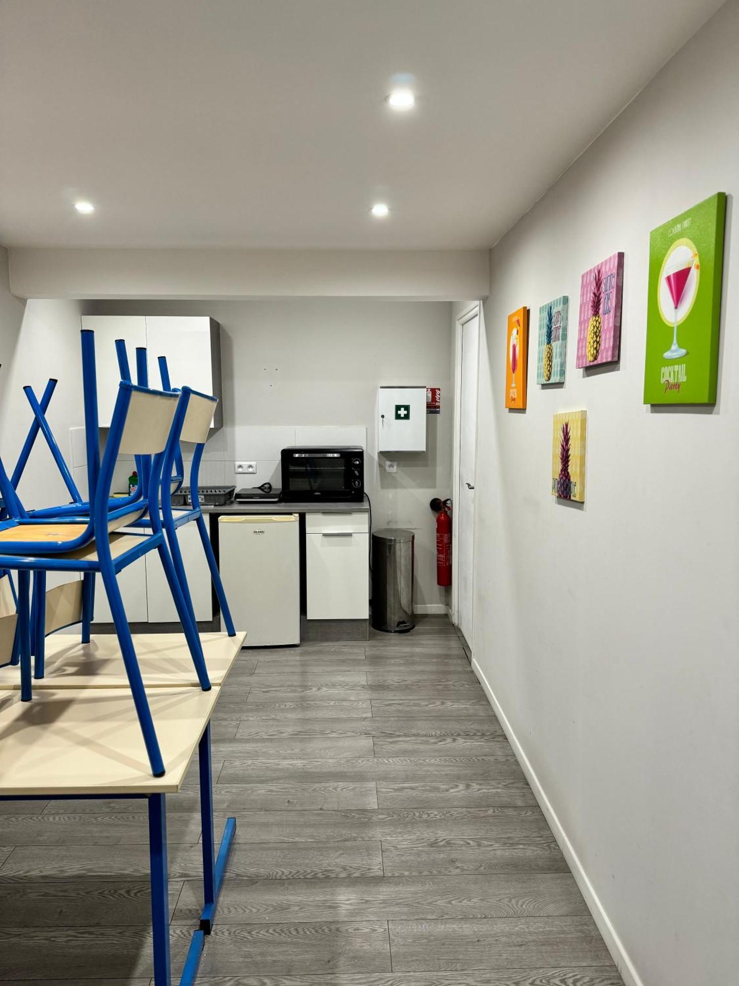 Worldroom Chambre Privee Avec Espace Commun Perpignan Exterior foto